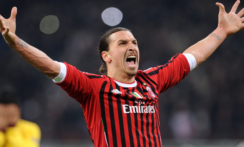 Zlatan Ibrahimovic regresa a Milán a sus 38 años