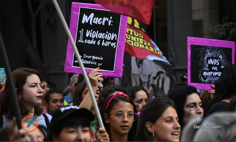 Convocante marcha en Rosario contra la violencia de género