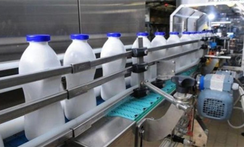 Los lecheros de todo el país paran 48 horas el viernes y sábado en demanda de un aumento