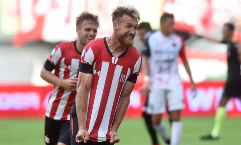 Jonathan Schunke en la mira de Central
