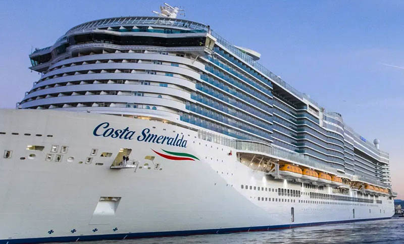 Siete mil turistas quedaron varados en un crucero en Italia por un posible caso de coronavirus