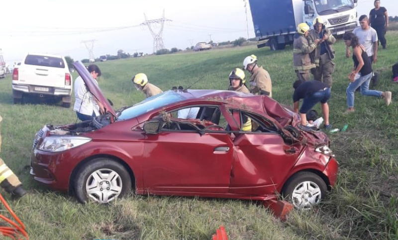 Dos personas resultaron heridas tras un siniestro en Circunvalación
