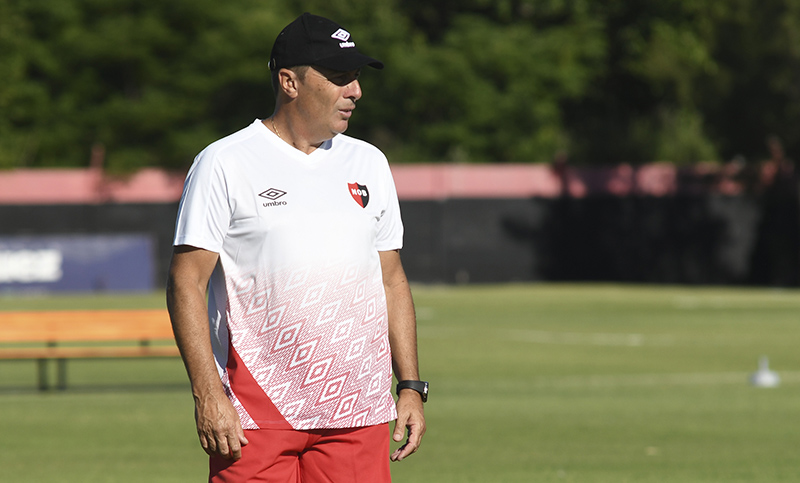 Kudelka: «Somos el tercer equipo más goleador y me interesa fortalecer el ataque»