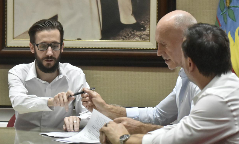 El Gobierno de Buenos Aires suspendió aumentos de tarifas elécticas por 180 días