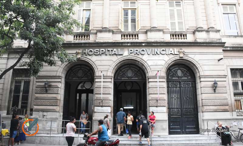 Ante la falta de discusión salarial, médicos de hospitales públicos de la provincia pararán este jueves