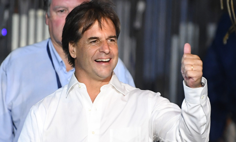 Lacalle Pou designará un «embajador político» para manejar el vínculo con la Argentina