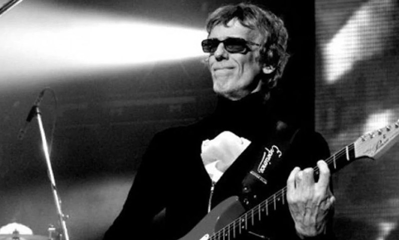 El cumpleaños 70 de Spinetta viene con regalo y premisa: «Ya no mires atrás»