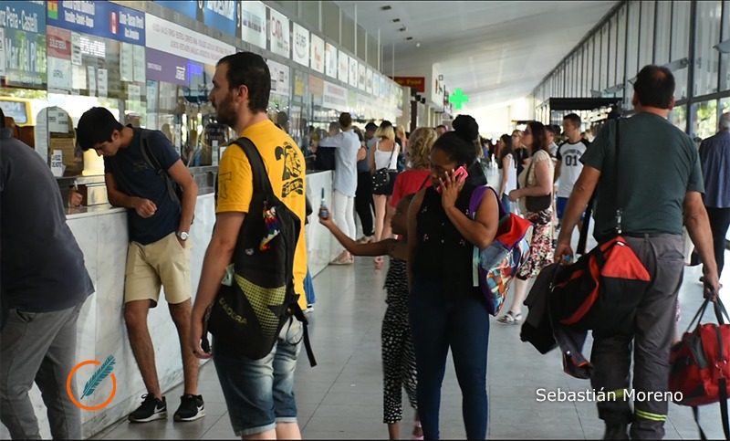 La crisis no deja viajar: escaso movimiento en la Terminal de Rosario