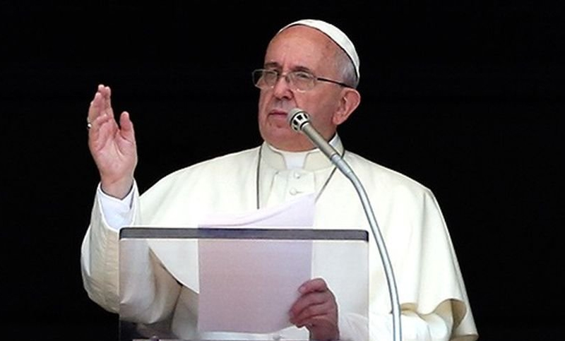 El Papa pidió «diálogo» y «autocontrol» ante el «terrible clima de tensión»