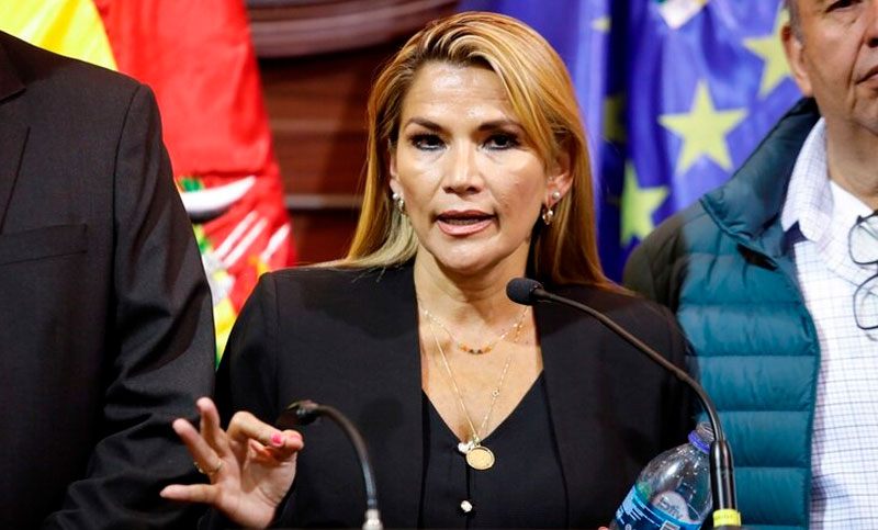 Añez advierte que la «dispersión de votos es dañina» para la continuidad de la oposición en el poder