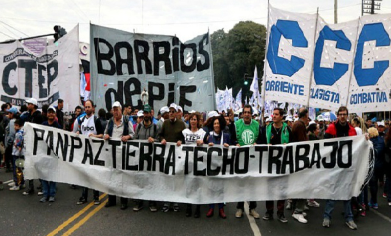 Tras formar un gremio, los movimientos sociales renuevan la presión para integrar la CGT