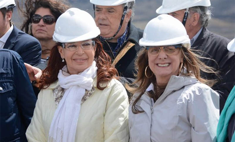 Cristina Kirchner visitó represas en Santa Cruz y criticó a Macri