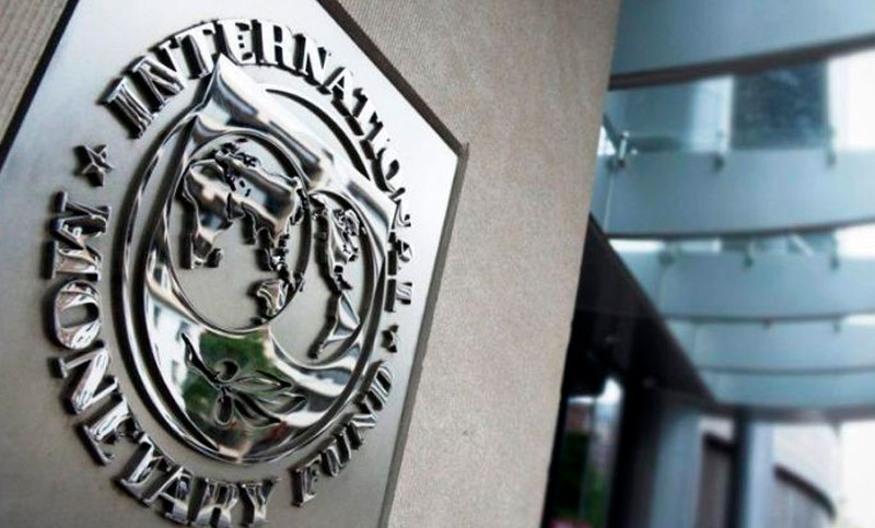 Comienzan las negociaciones formales con el FMI para estirar el plazo de repago de la deuda