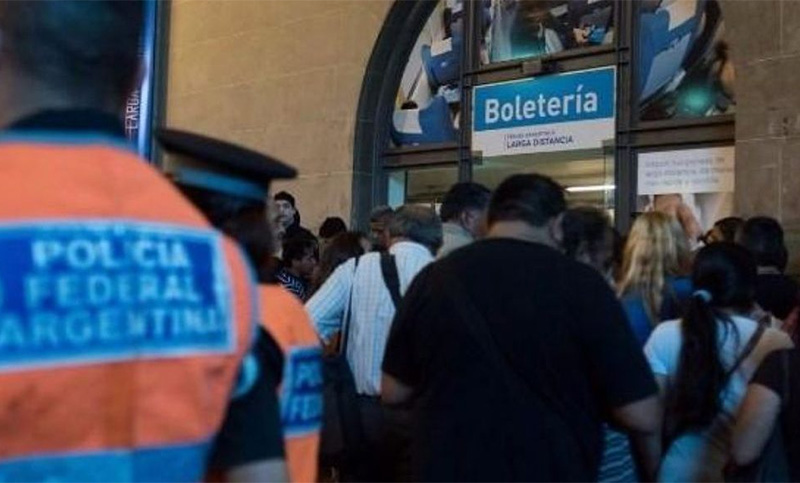 Frederic aclaró que la Policía puede pedir DNI en los trenes pero tendrá que «justificarlo»