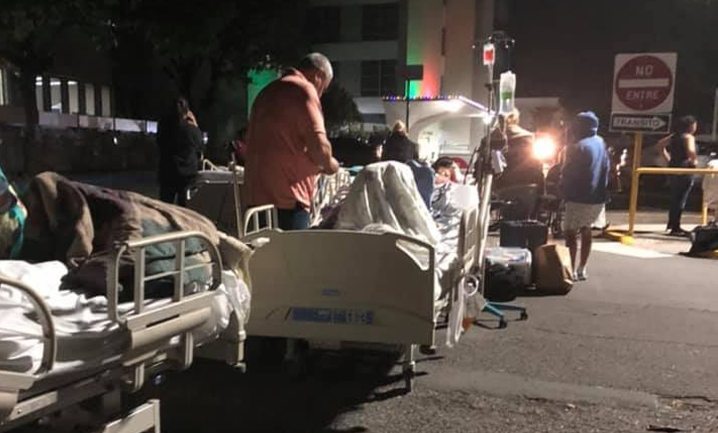 Al menos un muerto y 346 refugiados por un sismo en Puerto Rico que dejó al país sin luz