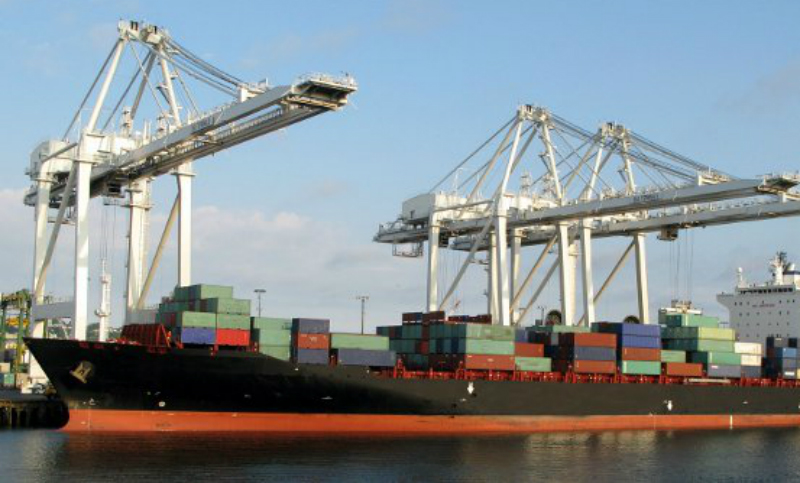 Se logró el primer superavit comercial con Brasil desde 2003