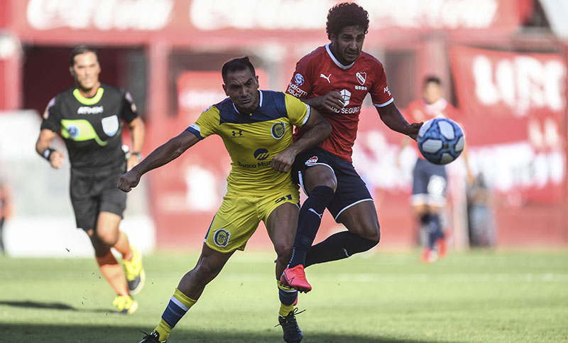 Central tuvo un partido para el olvido y sufrió una dura goleada ante el Rojo