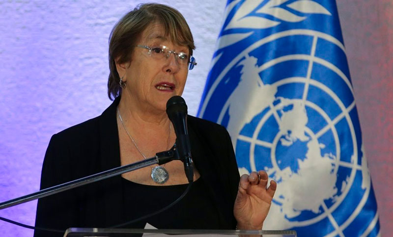 Bachelet pide responsabilizar a violadores de derechos humanos en Chile