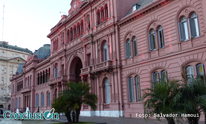 El ex director del Museo de la Rosada señaló que Macri descuidó el patrimonio histórico