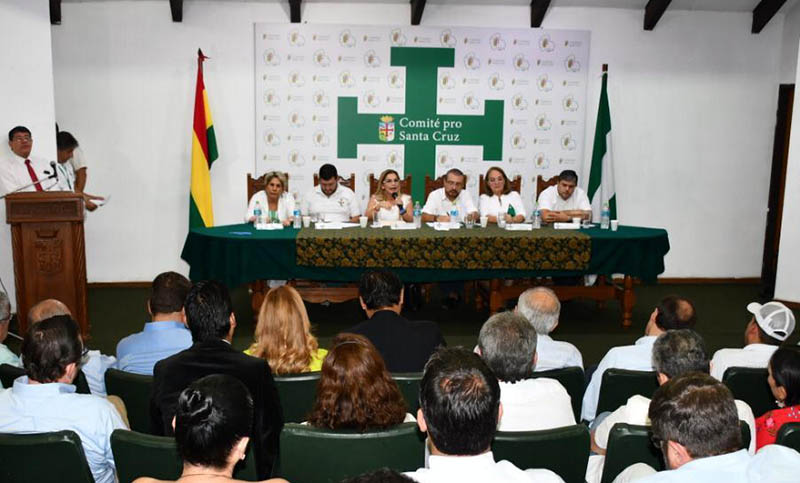 Los candidatos opositores al MAS no consiguen unirse en Bolivia