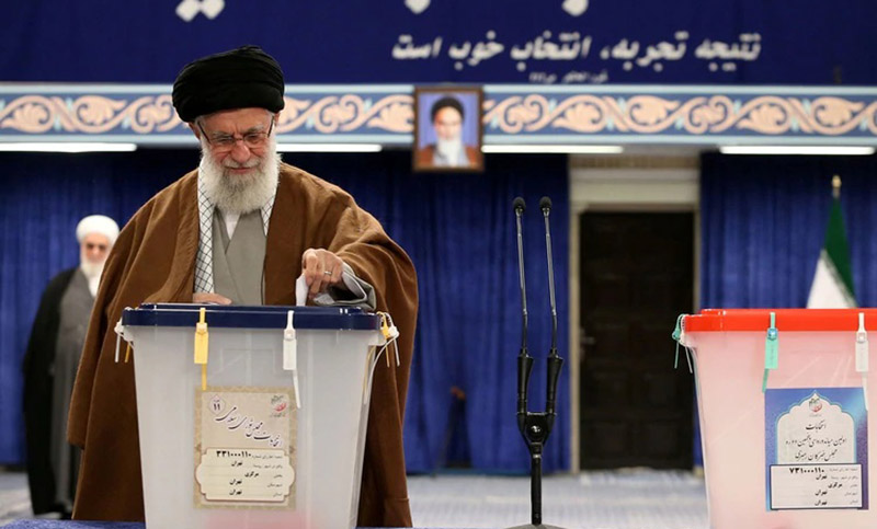 Los conservadores lograron 30 escaños en las elecciones legislativas en Irán