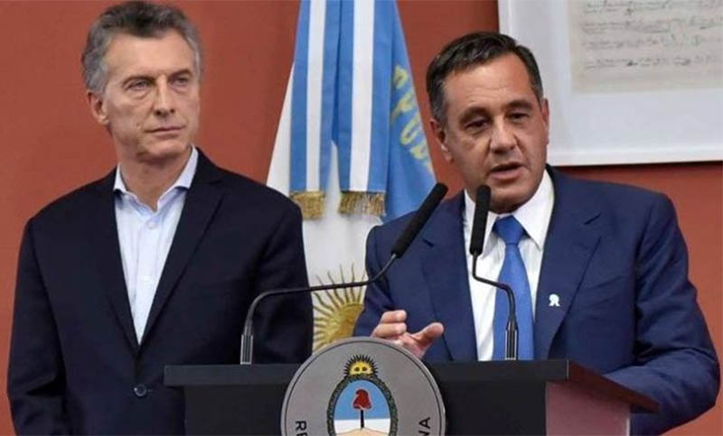Finocchiario se defendió por las netbooks halladas: “Debían entregarse este año”