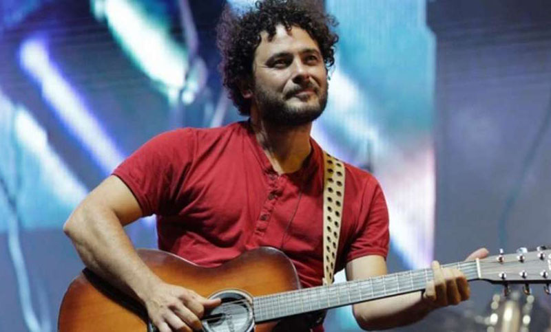 Raly Barrionuevo celebra los 25 años de su primer disco con una serie de recitales