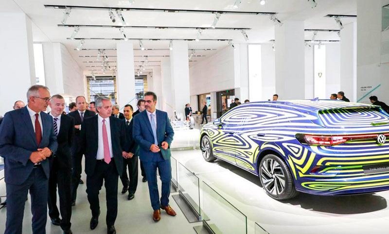 Alberto Fernández visitó Volkswagen y la empresa ratificó inversiones por 800 millones de dólares