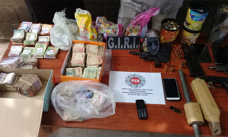 Detuvieron a dos personas con armas y drogas tras 10 allanamientos por robos y balaceras