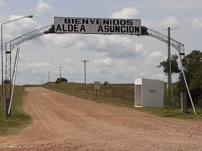 Una mujer sufre de esclerodermia producto de la exposición a los agrotóxicos