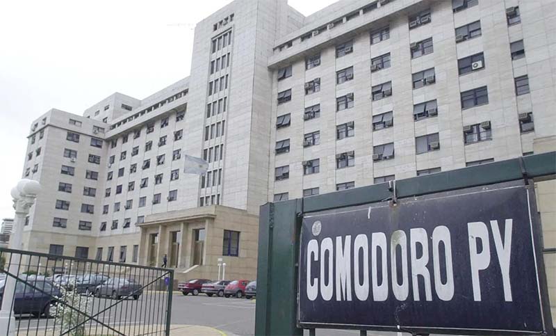 Por un incendio desalojaron los Tribunales de Comodoro Py
