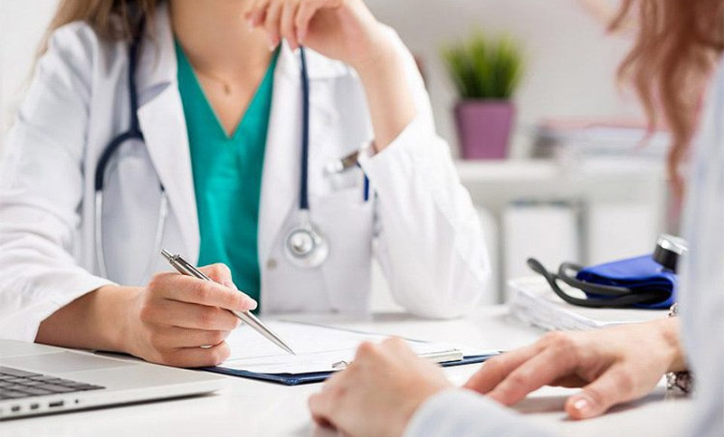 Empresas de medicina privada aseguran que no pueden pagar el aumento a cuenta de paritarias