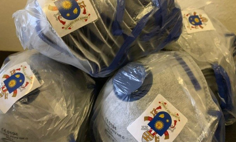 El Vaticano envió cientos de miles de barbijos a China contra el coronavirus