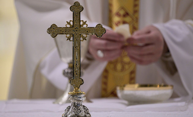 La Santa Sede concede indulgencia plenaria a los fieles por el coronavirus