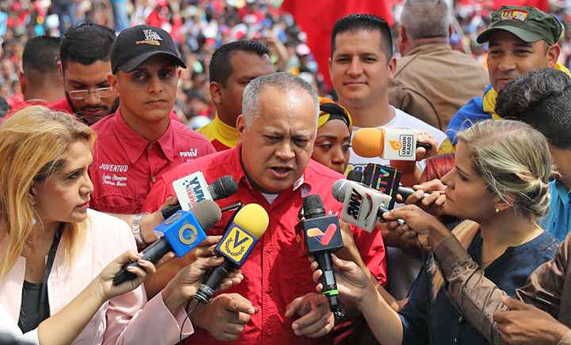 Cabello convocó a una marcha chavista en Caracas para contrarrestar la de Guaidó