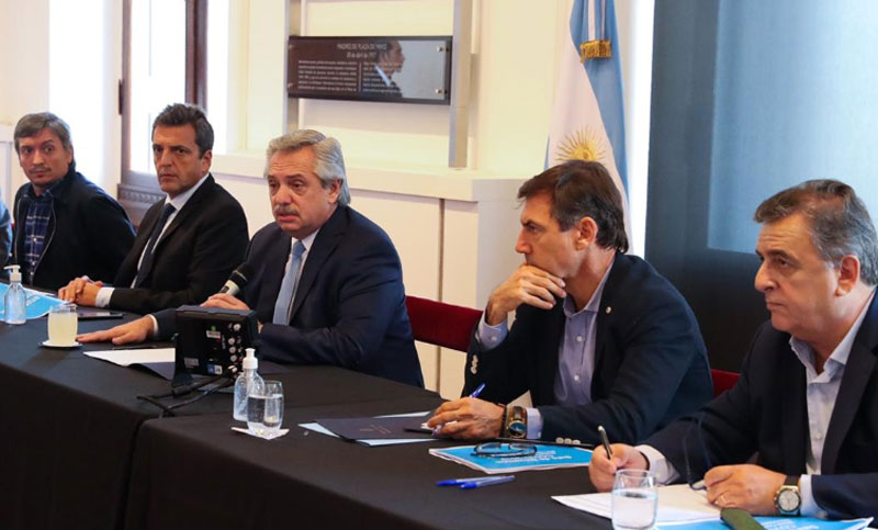 Alberto Fernández se reunió con Massa y jefes de bloque del Congreso