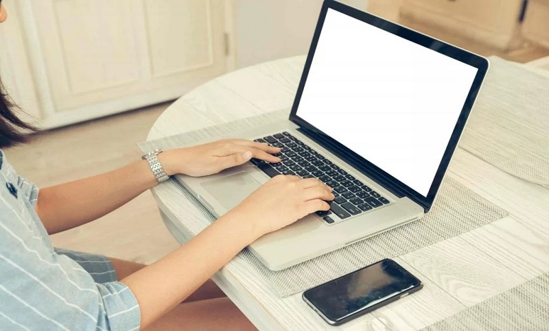 Desde que comenzó la cuarentena obligatoria, el uso de internet aumentó un 25%