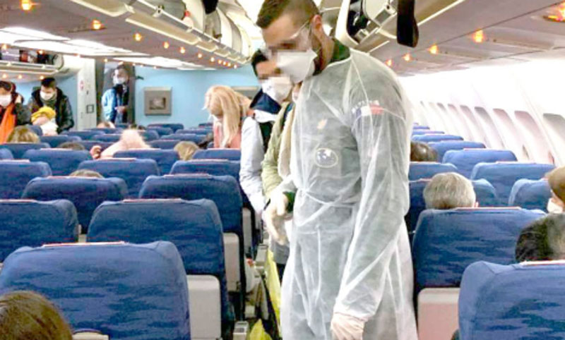 Despiden trabajadores aeronáuticos que participaban de los vuelos de repatriación