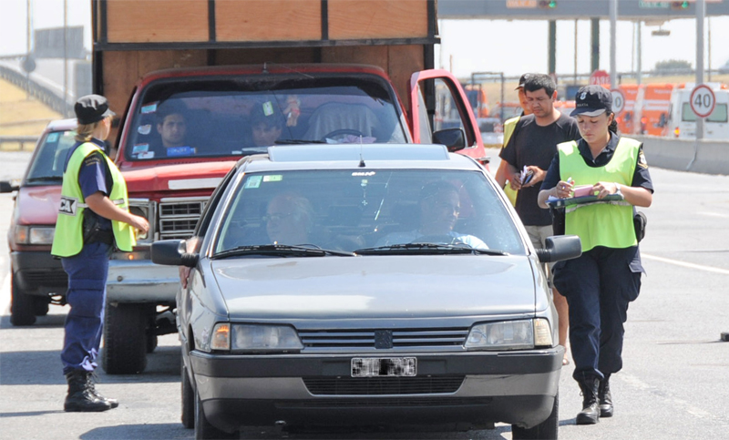 Ante congestión en accesos a la Costa, el Gobierno adelantó controles en rutas 24 horas