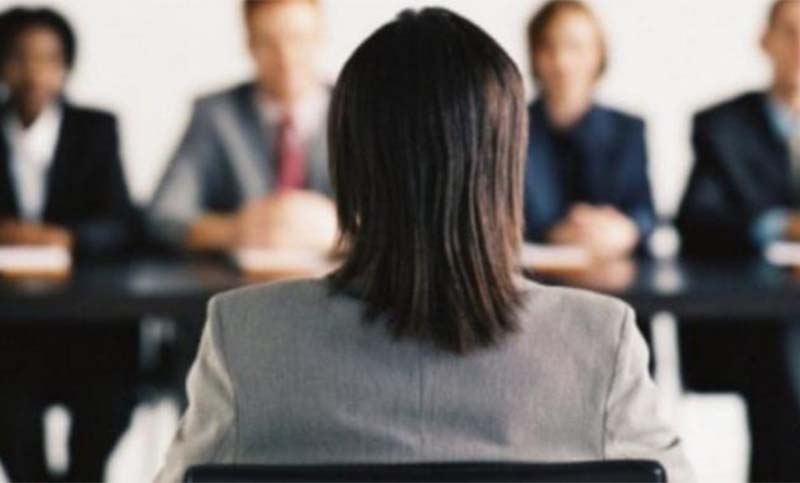Sólo el 5% de las mujeres ocupa cargos de dirección o jefatura
