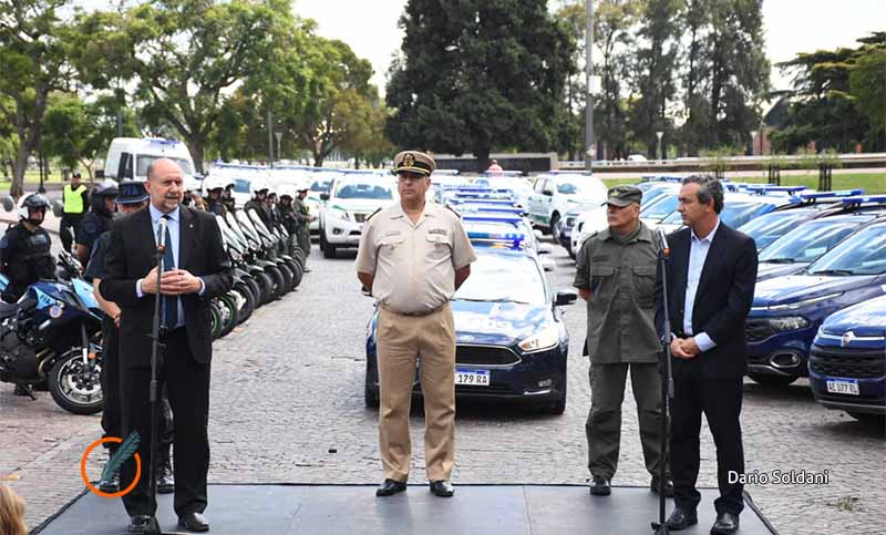 Perotti pidió “conducta” a los aislados para “no distraer a la institución policial”
