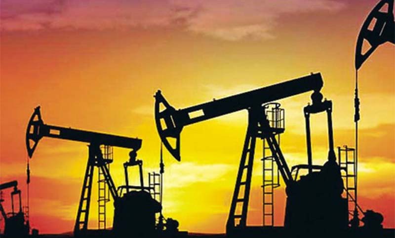 El precio del petróleo sufre su mayor caída desde la Guerra del Golfo