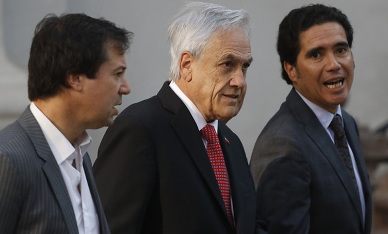 Piñera no descarta toque de queda para atender crisis sanitaria por coronavirus