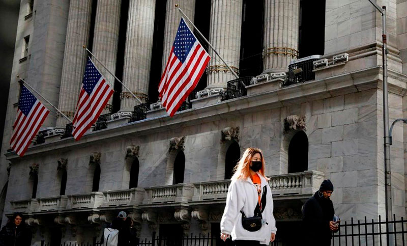 Nueva York extiende su cuarentena hasta el 15 de mayo