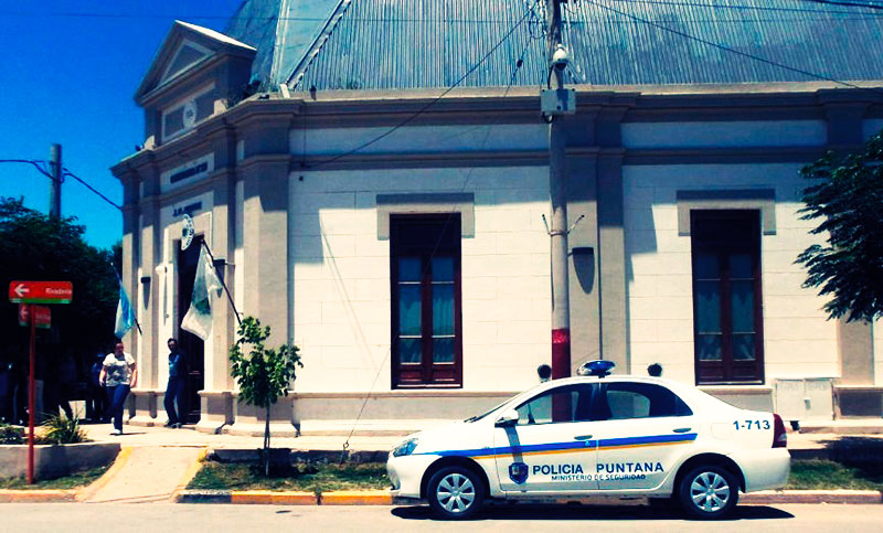 San Luis: investigan la muerte de una mujer que fue encontrada ahorcada en una comisaría luego de violar la cuarentena