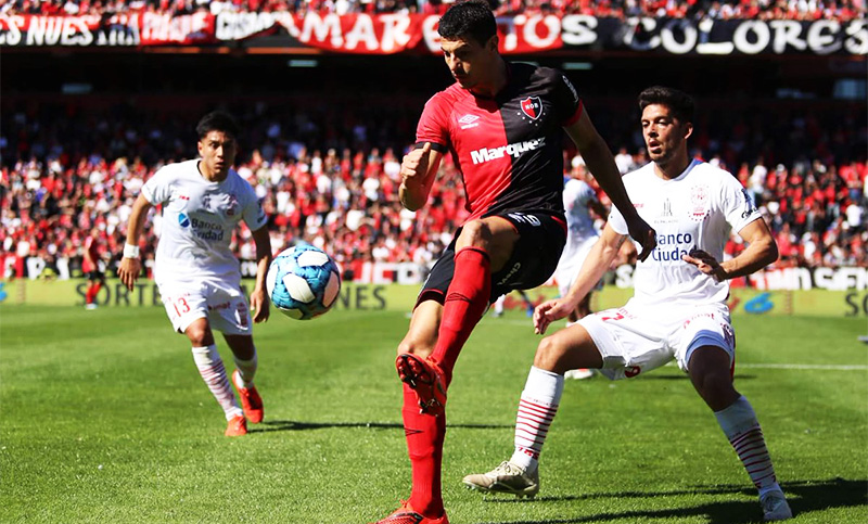 Salinas: «En junio tengo que volver a Vélez, no creo que Newell’s quiera retenerme»