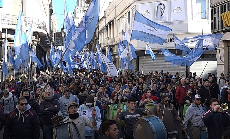 Gremios de Rosario y la región respaldaron el decreto presidencial de prohibir despidos