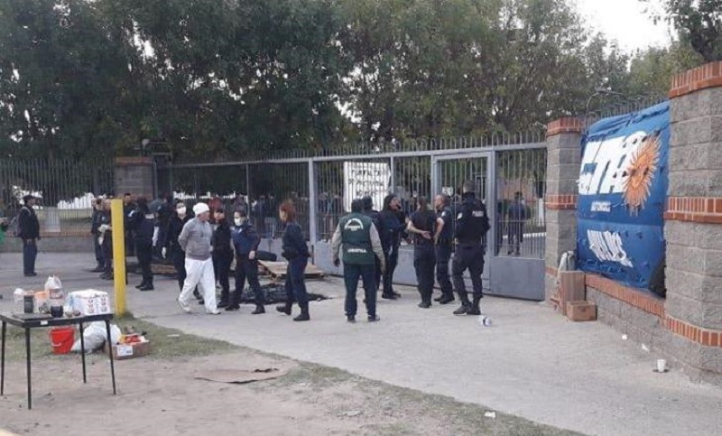 Gremio de la carne realizará un paro de 24 horas en rechazo de la represión a trabajadores de Penta 