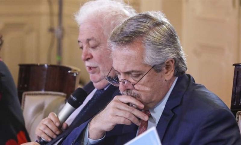 El Presidente evalúa una salida del aislamiento «en forma paulatina y muy cuidadosa»