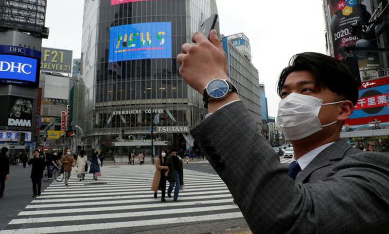 Japón dictará el estado de emergencia sanitaria y limitará parcialmente la circulación interna